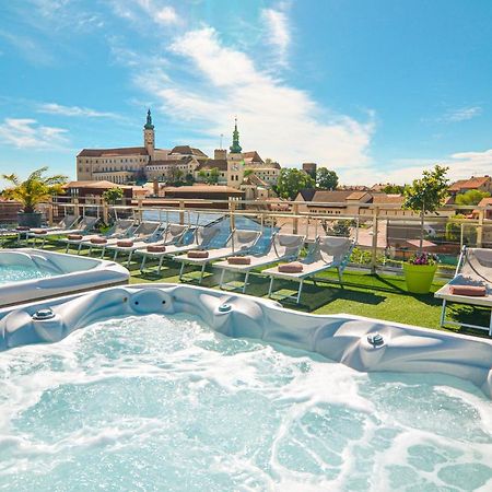 Hotel Galant Mikulov Ngoại thất bức ảnh