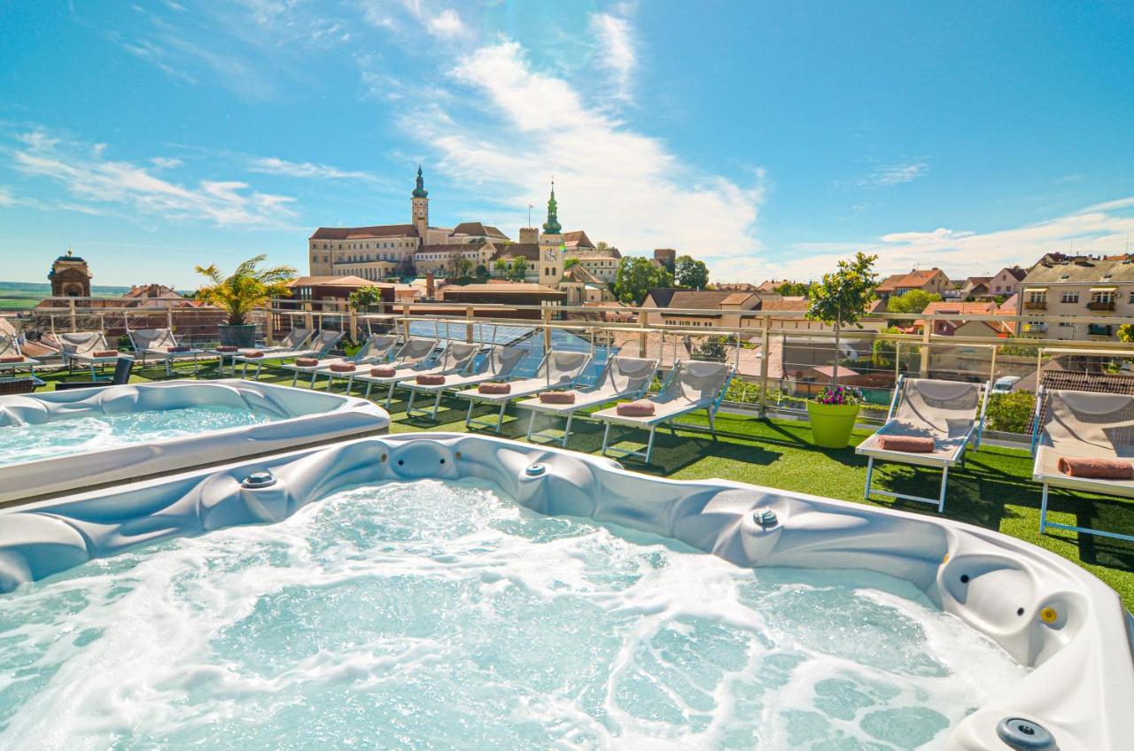 Hotel Galant Mikulov Ngoại thất bức ảnh
