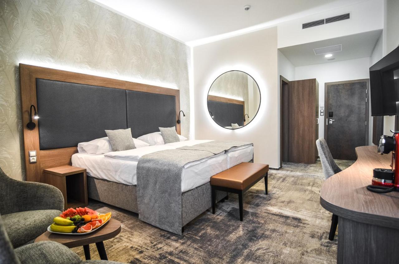 Hotel Galant Mikulov Ngoại thất bức ảnh