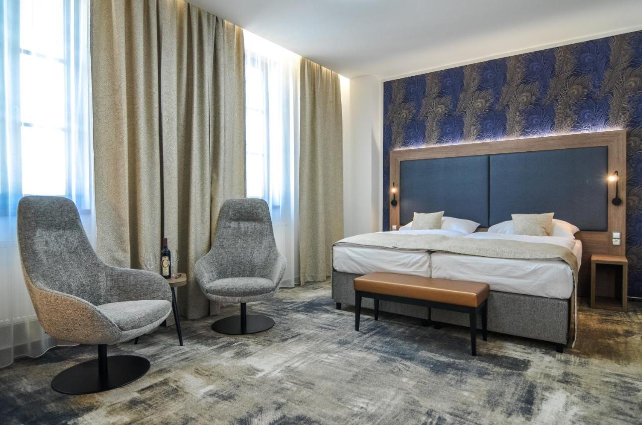 Hotel Galant Mikulov Ngoại thất bức ảnh