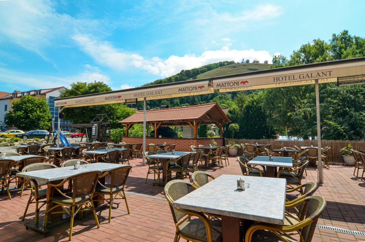 Hotel Galant Mikulov Ngoại thất bức ảnh