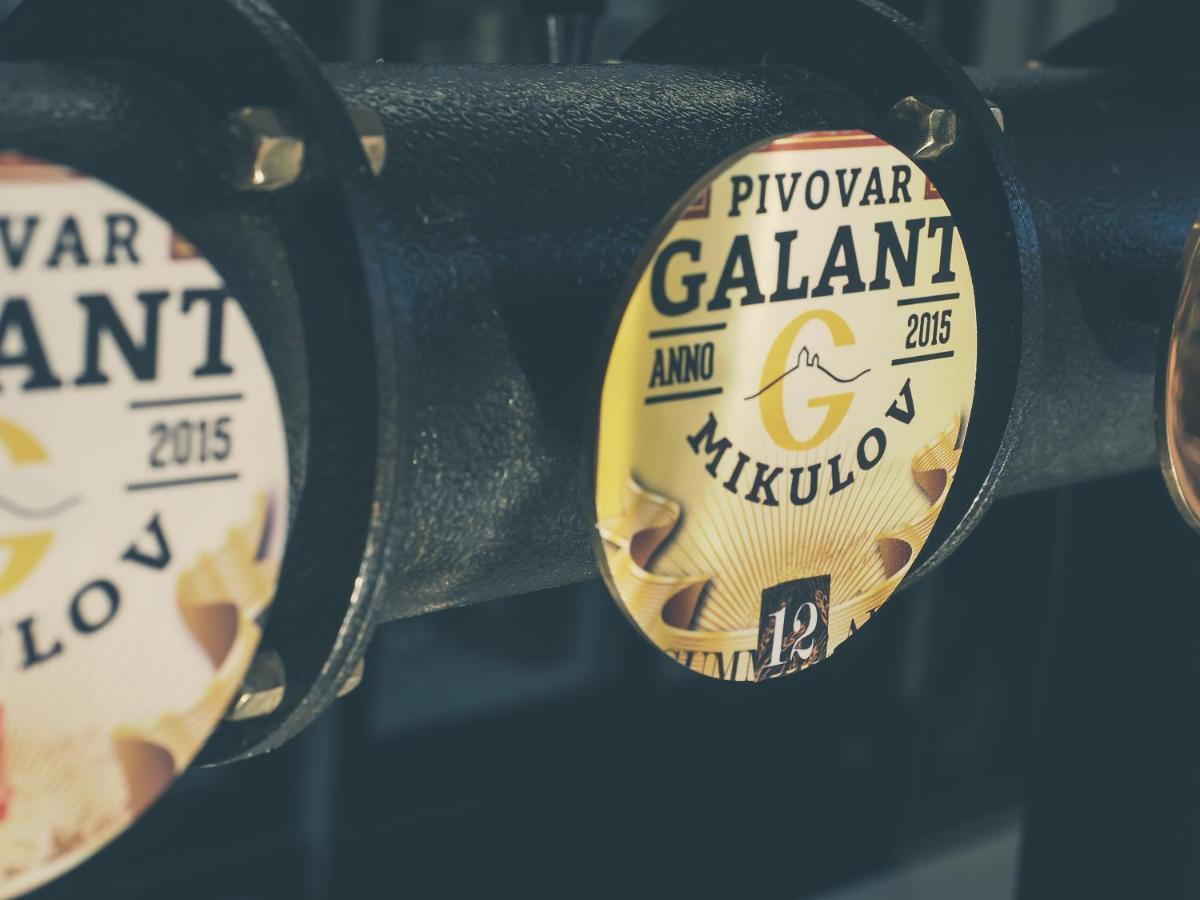 Hotel Galant Mikulov Ngoại thất bức ảnh