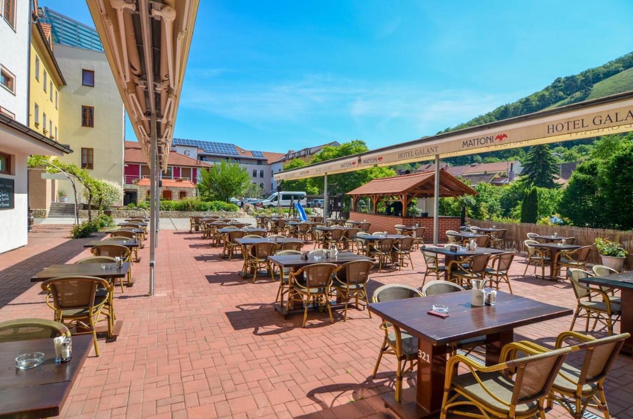 Hotel Galant Mikulov Ngoại thất bức ảnh