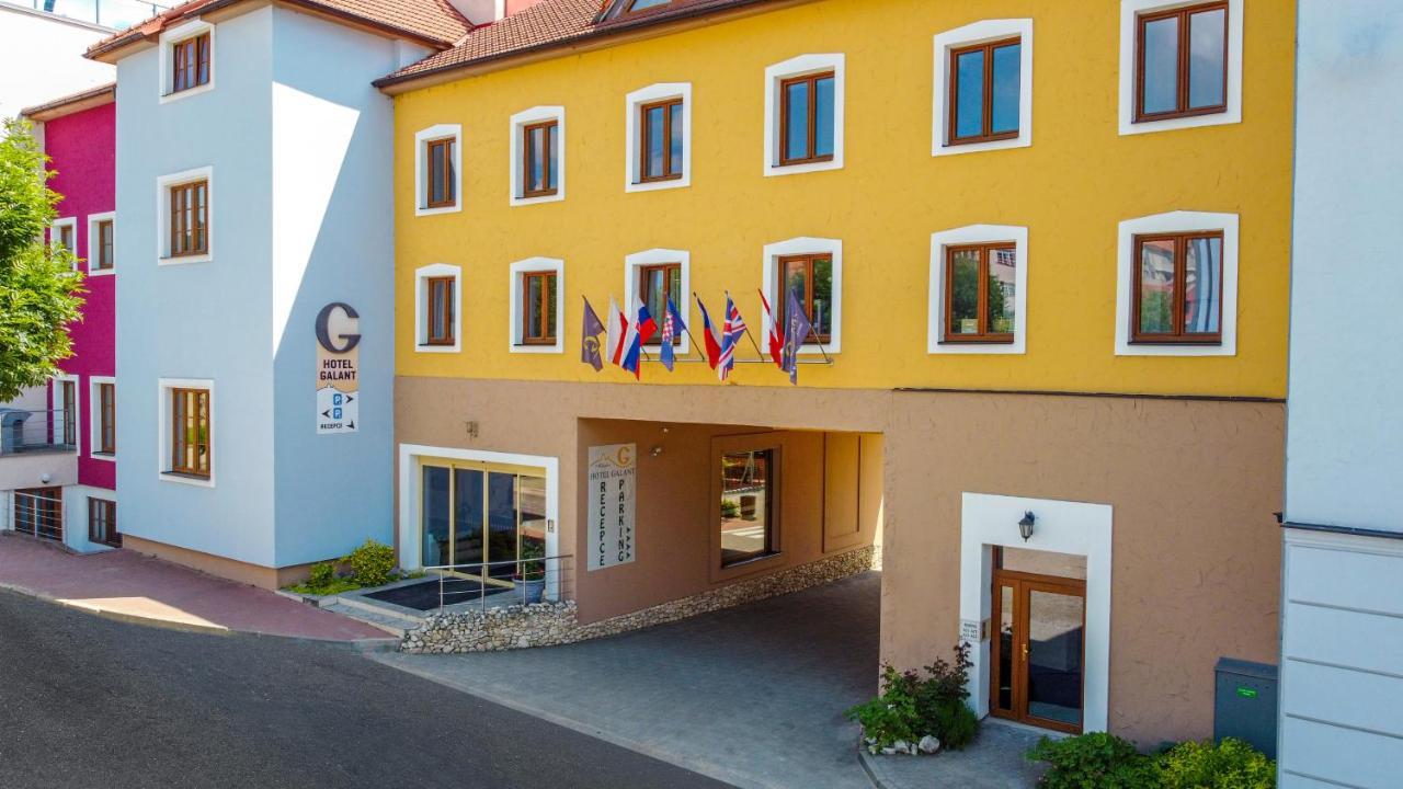 Hotel Galant Mikulov Ngoại thất bức ảnh
